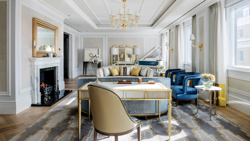 luxury 5 star suite in London