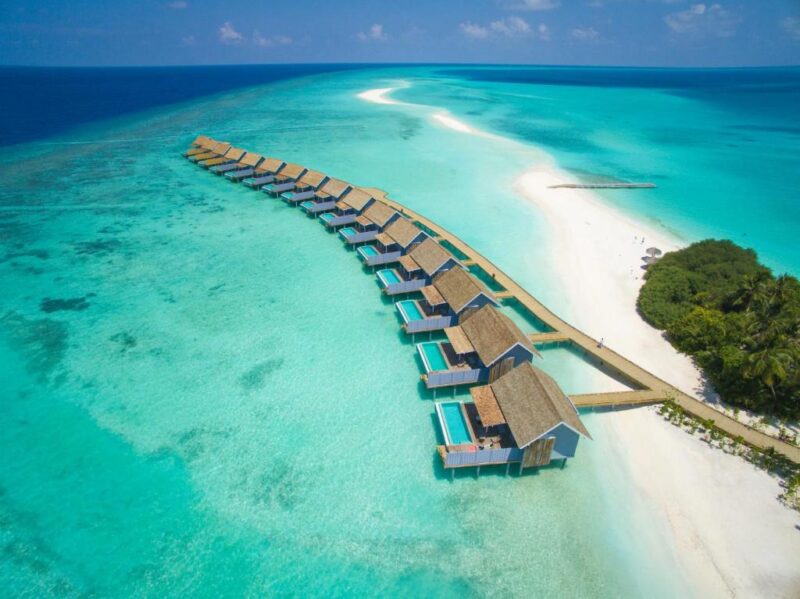 maldives water villa with pool