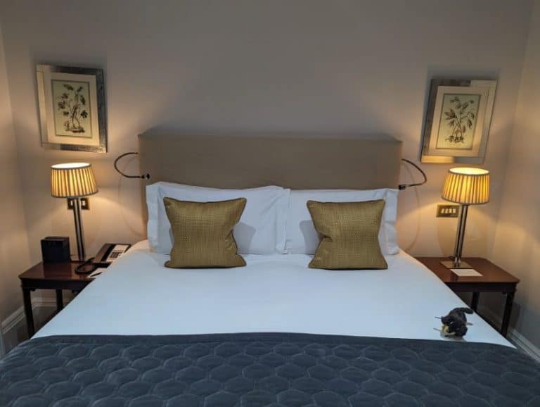 two bedroom suite london
