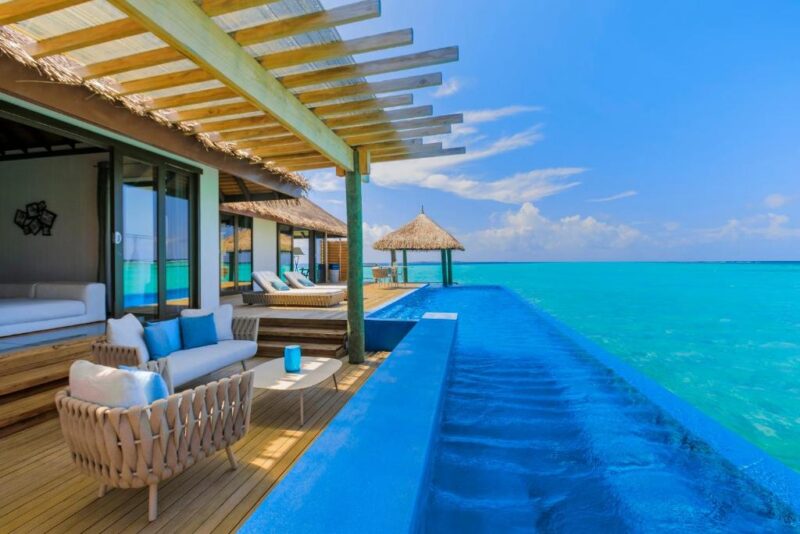 luxury resorts 5 star maldives